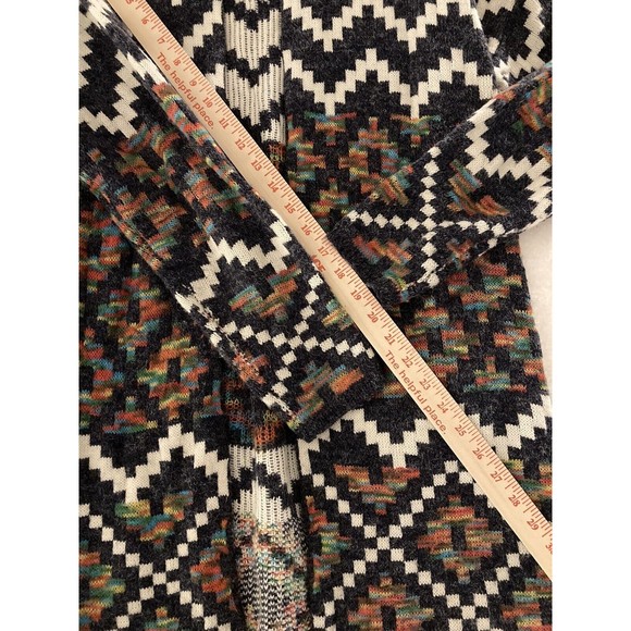 AZZ Women's Long Sleeve Aztec Print Cardigan Sweater Sz OS Southwestern Boho - Picture 8 of 10